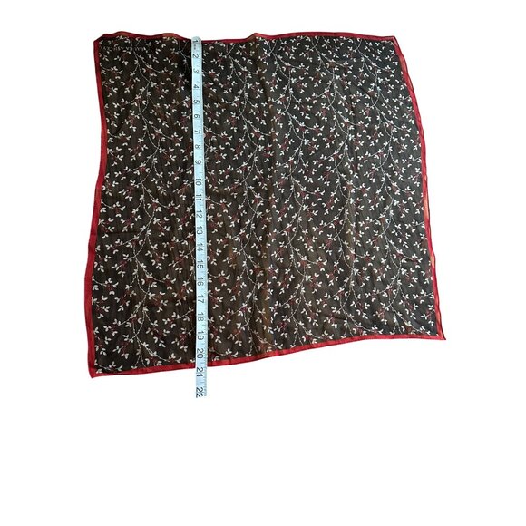 Laura Ashley 100% Silk Floral Print Scarf With Red Trim 22" X 22" - Picture 5 of 7